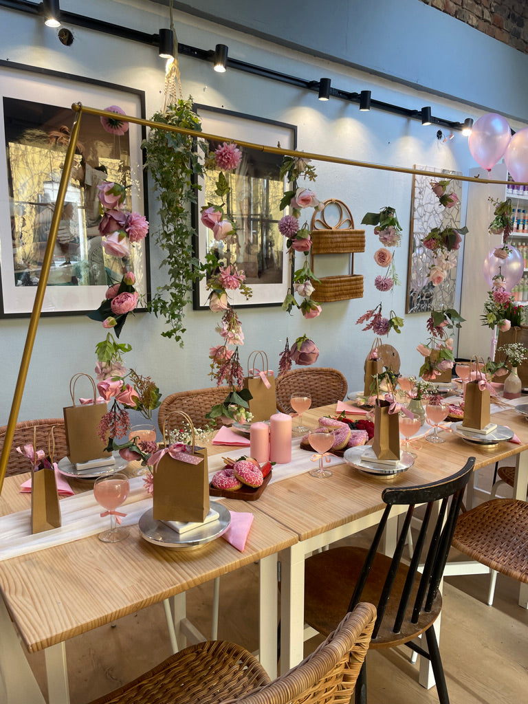 Keramik bemalen im GARTENATELIER an Samstagen